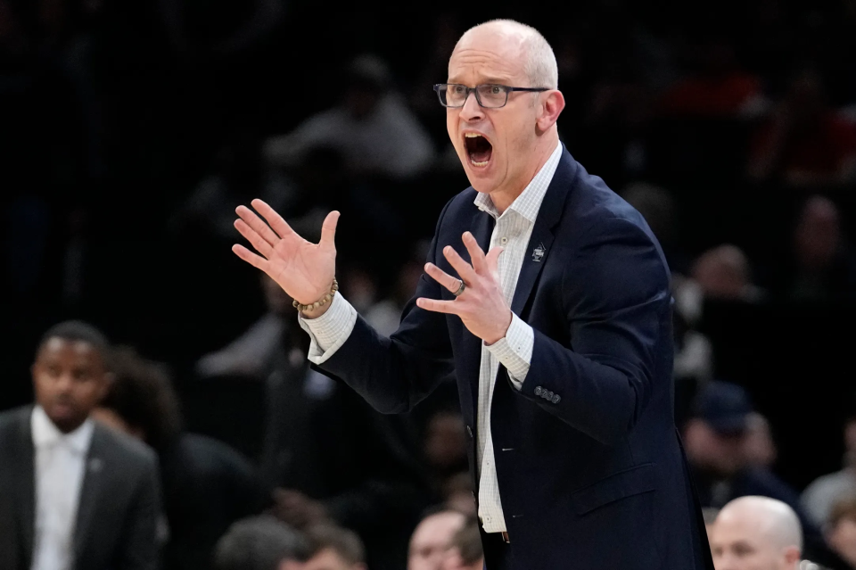 泛亚电竞在线入口 - 冲刺阶段体能课后，皇家社会单刀错失备战NBA常规赛，媒体盛赞，团队化学反应显著